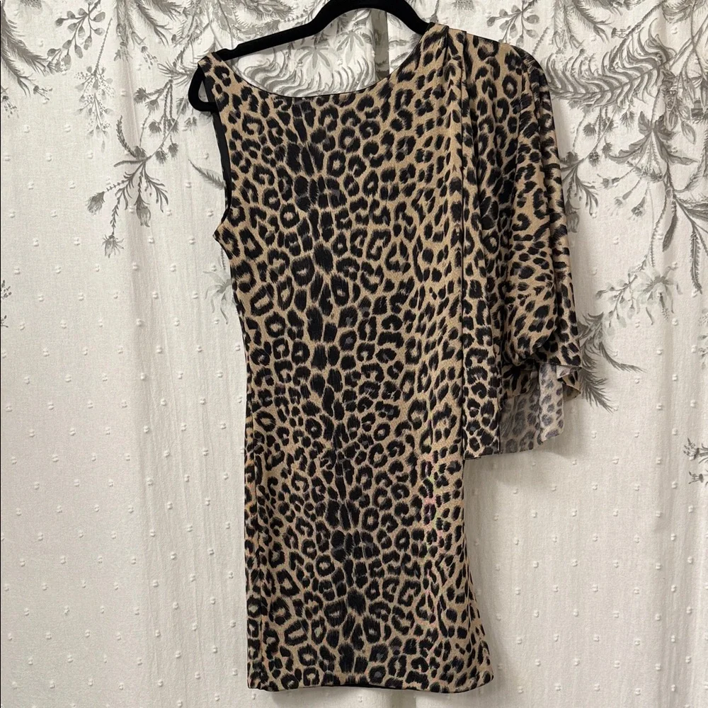 Leopard Print One-Shoulder Dress - Picture 6 of 6